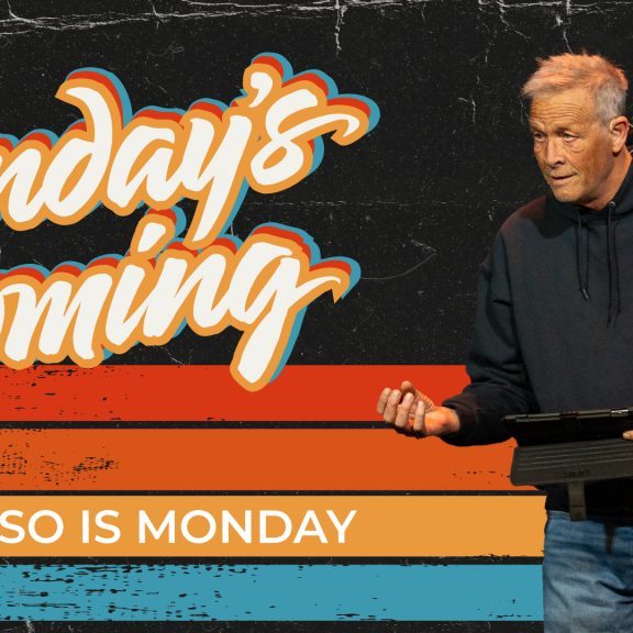 sundayscoming_soismonday